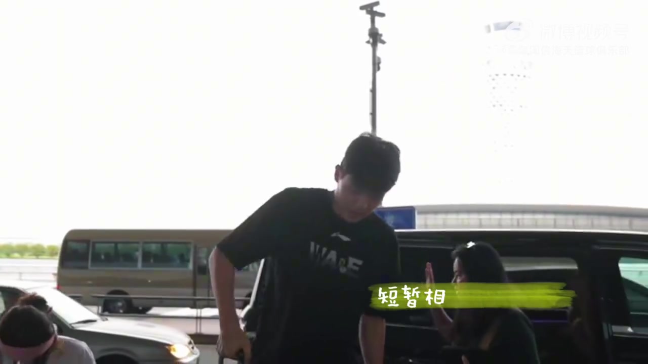 半岛体育APP-短暂相聚，再次启程！瀚森，继续向前奔赴热爱吧